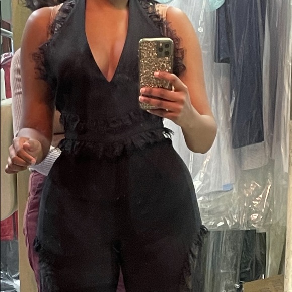 Lace jumpsuit - Picture 2 of 5